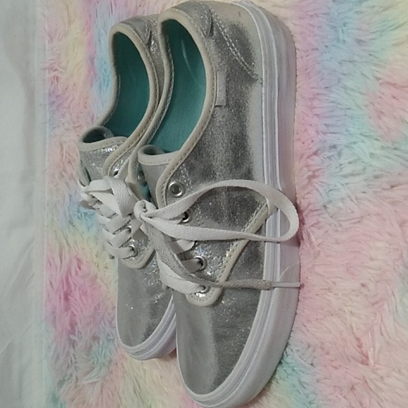 Vans Womens Gently Worn Camden Silver Metallic Shoes Sz.7.5 (X-104 CRATE) - Picture 4 of 12